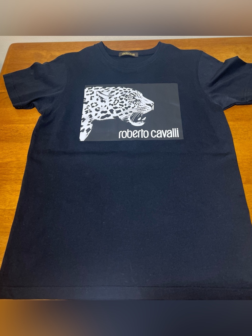 Roberto Cavalli black and White Leopard Graphic Tee size MEDIUM